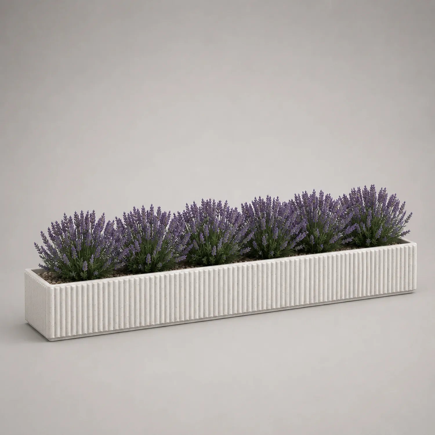 Rechteckiger Blumentopf aus Fiberglas weiß mit Kunstlavendel